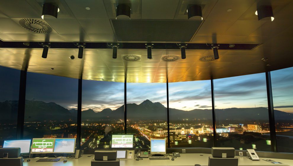 109 Airport Tower Salzburg, Foto Oczlon, 72 Ppi, Web